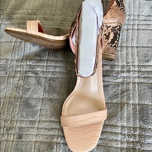 Essex Lane women’s sandals size 7